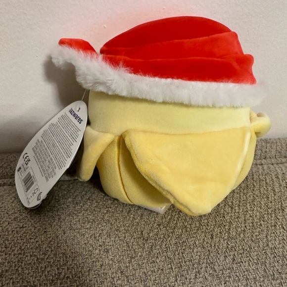 NWT 5" JUNIE BANANA SQUISHMALLOW CHRISTMAS - Picture 2 of 6